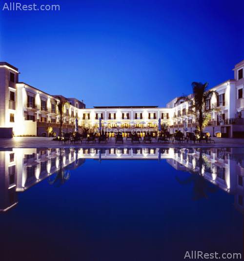 Kempinski Hotel Giardino Di Costanza 2